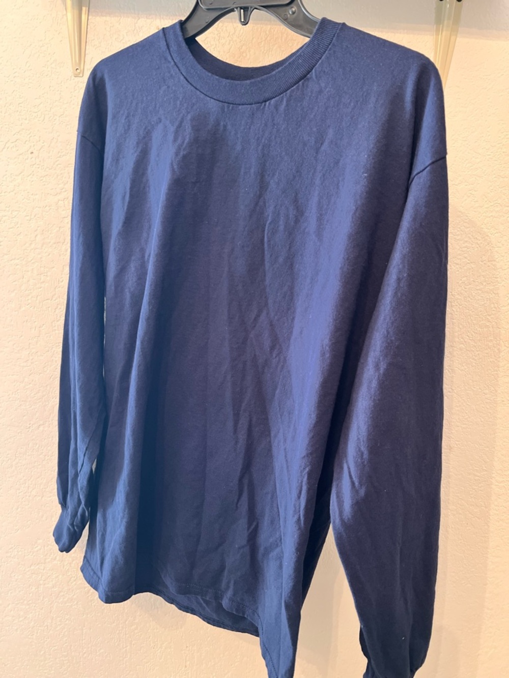 Gildan Navy Long-Sleeve Crewneck Shirt